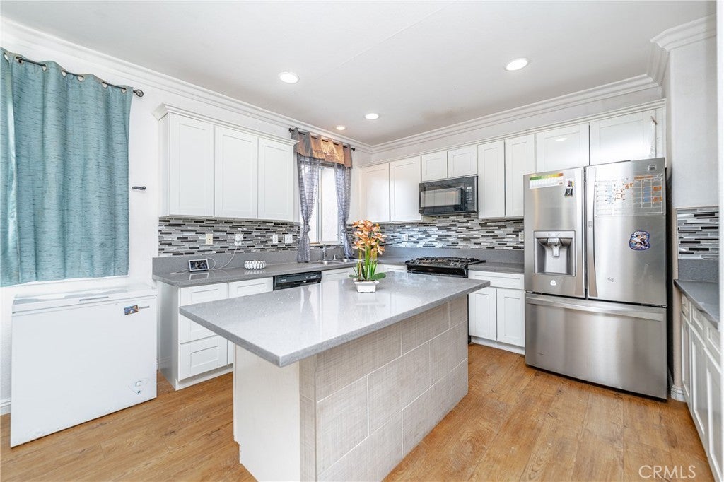 Photo of Listing #CV24216158