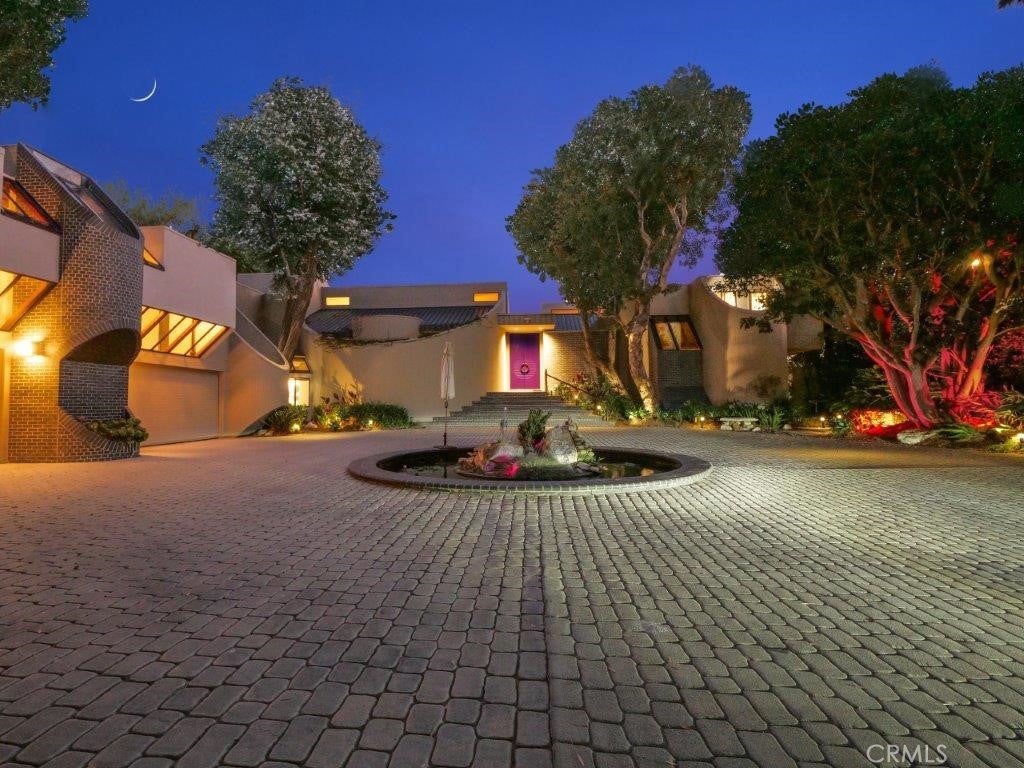 Photo of Listing #PV24188567