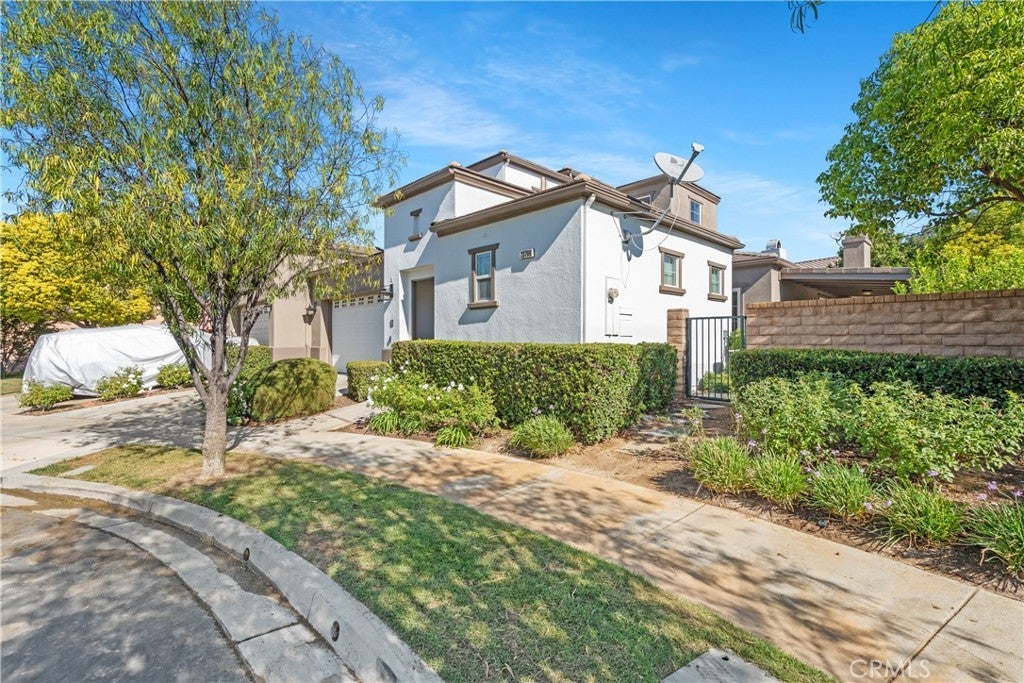 Photo of Listing #PW24209371