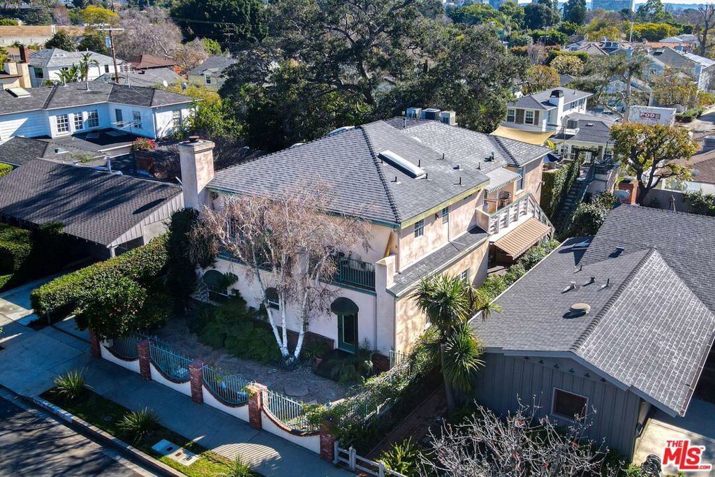 Photo of Listing #24454245