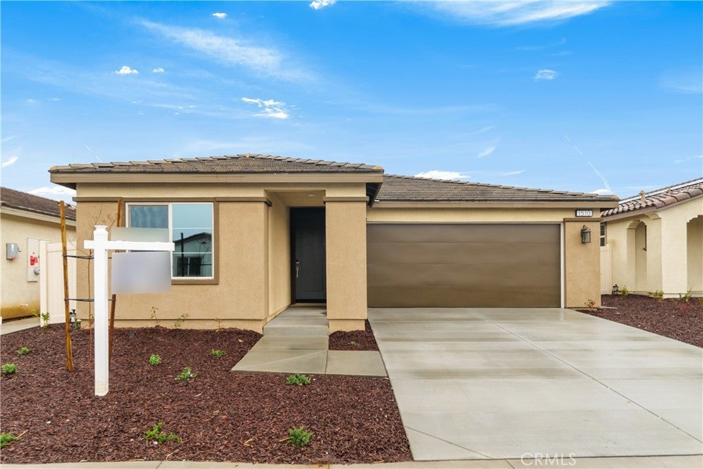 Photo of Listing #IV24216577