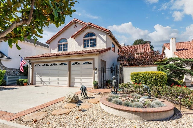 19 Chatham, Manhattan Beach.