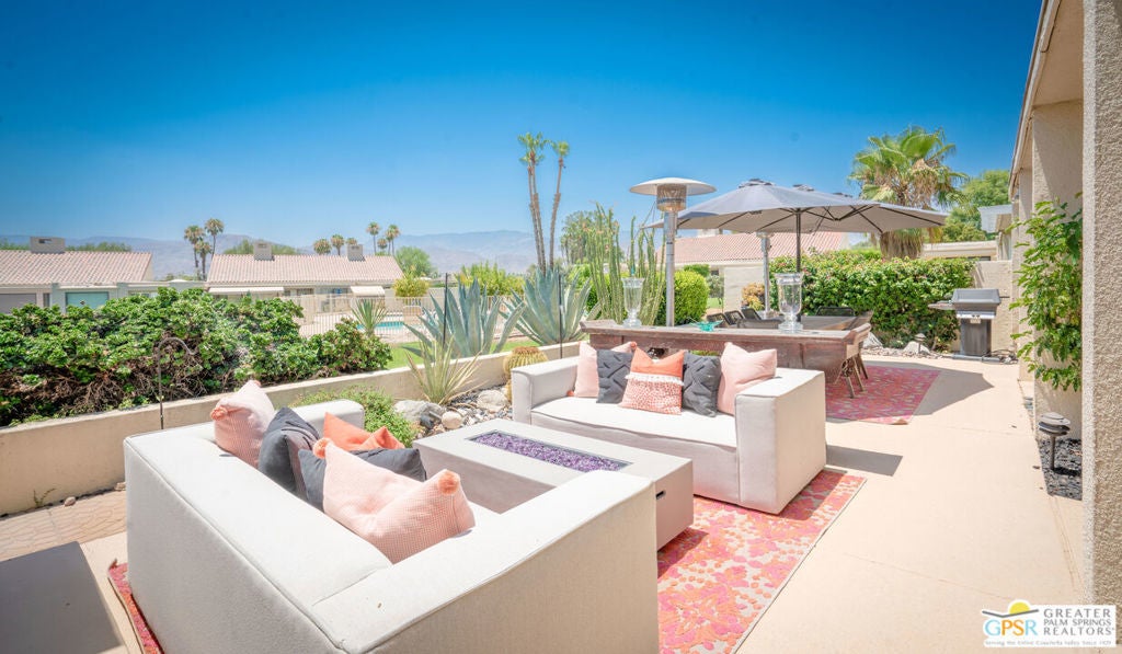 Photo of Listing #24455371