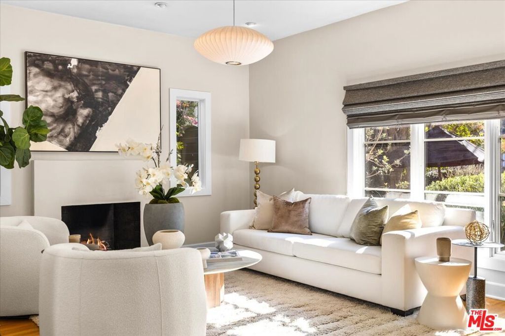 Photo of Listing #24452825