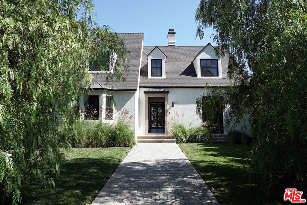 Photo of Listing #24455127