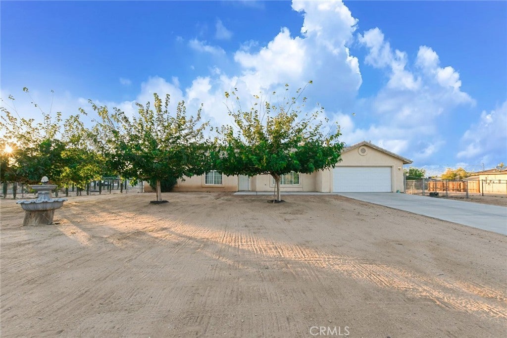 Photo of Listing #IV24218506