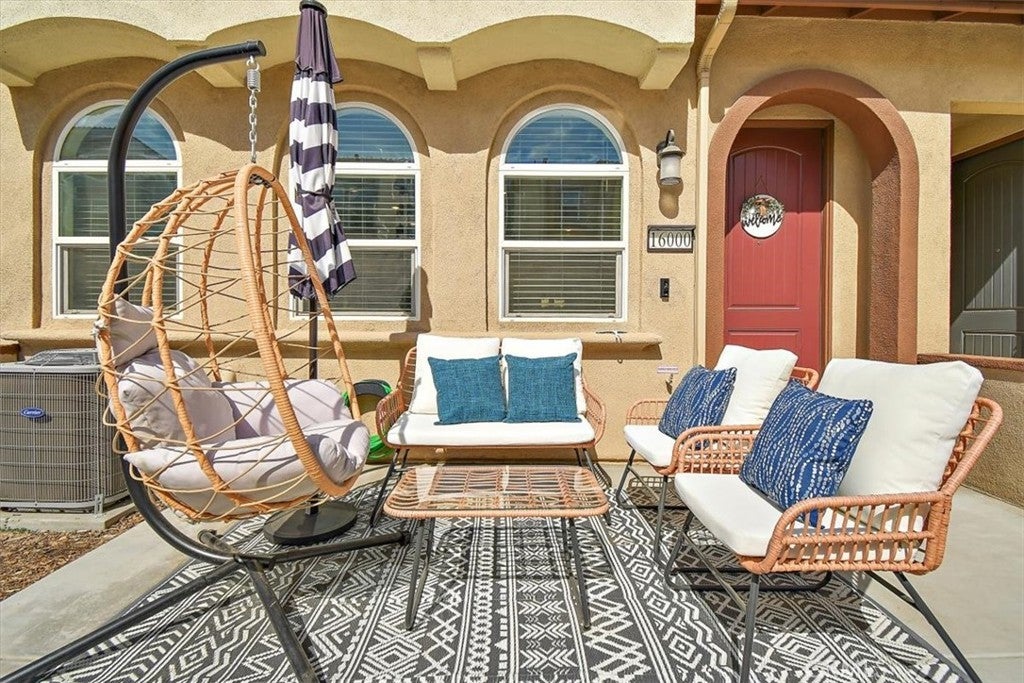 Photo of Listing #RS24200761