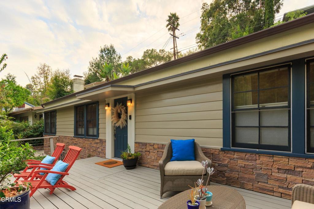 Photo of Listing #P1-19698