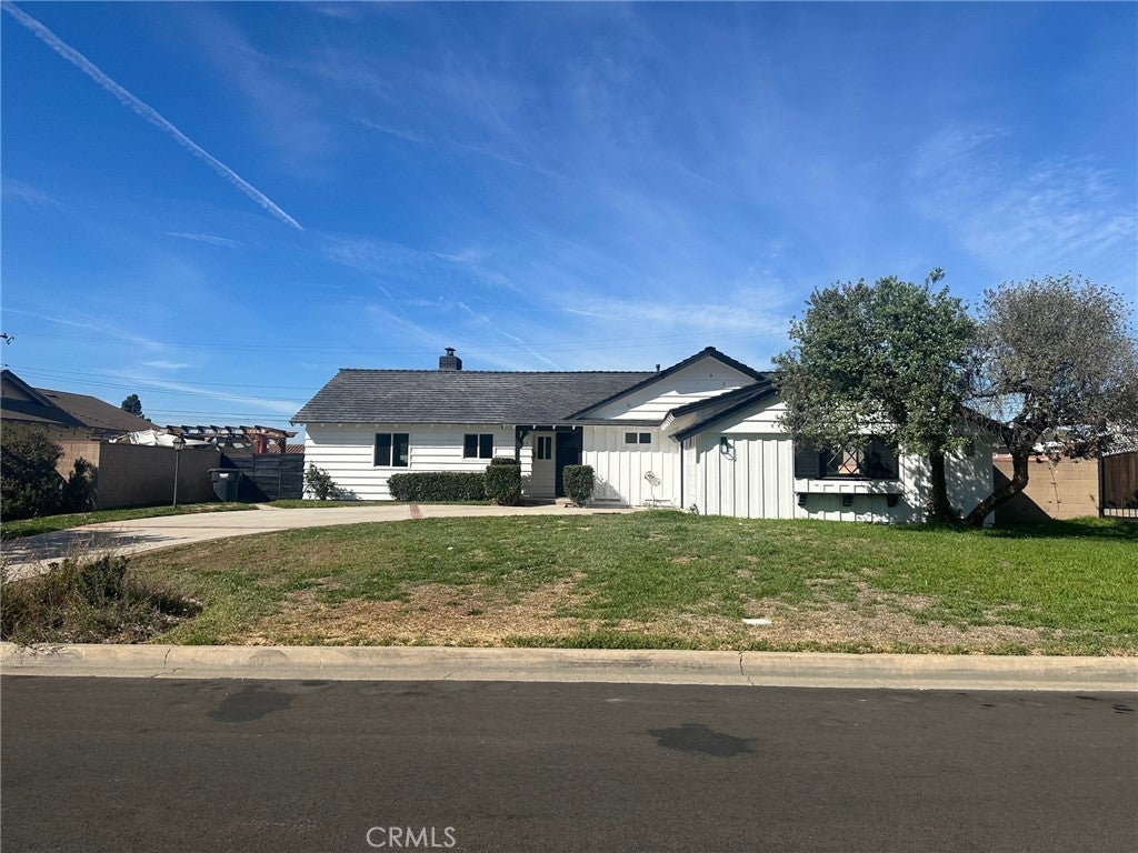 Photo of Listing #PW24219432