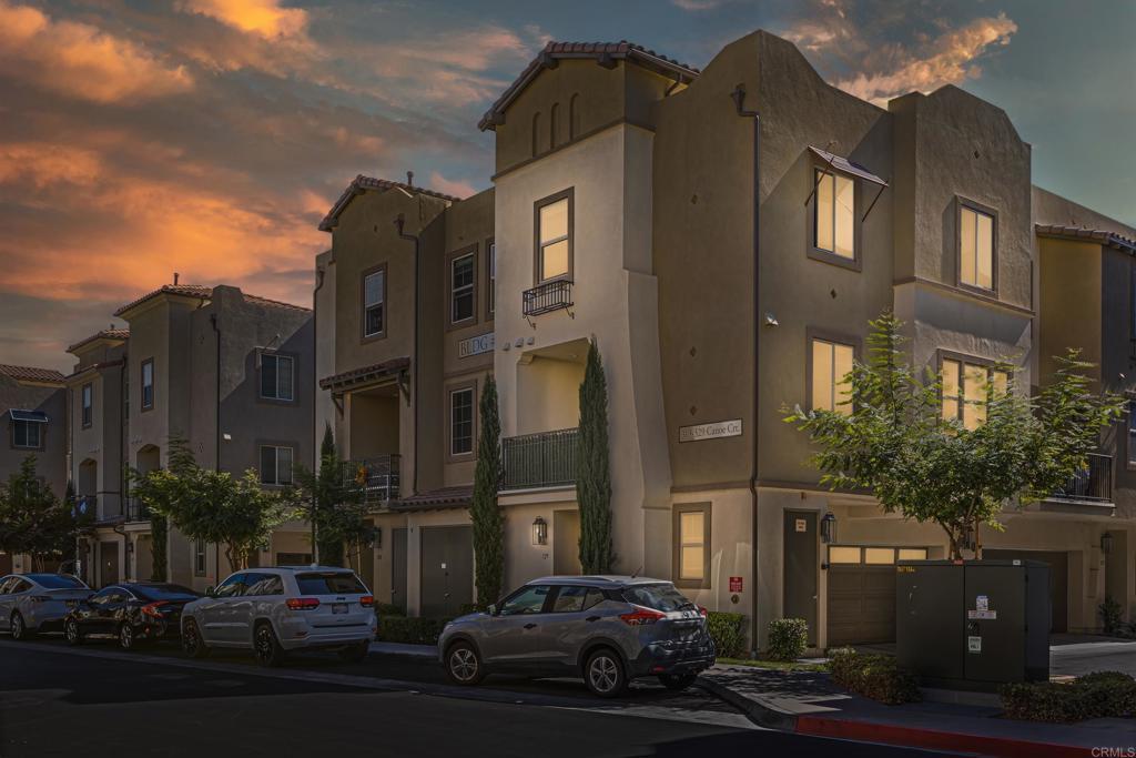 Photo of Listing #PTP2406539