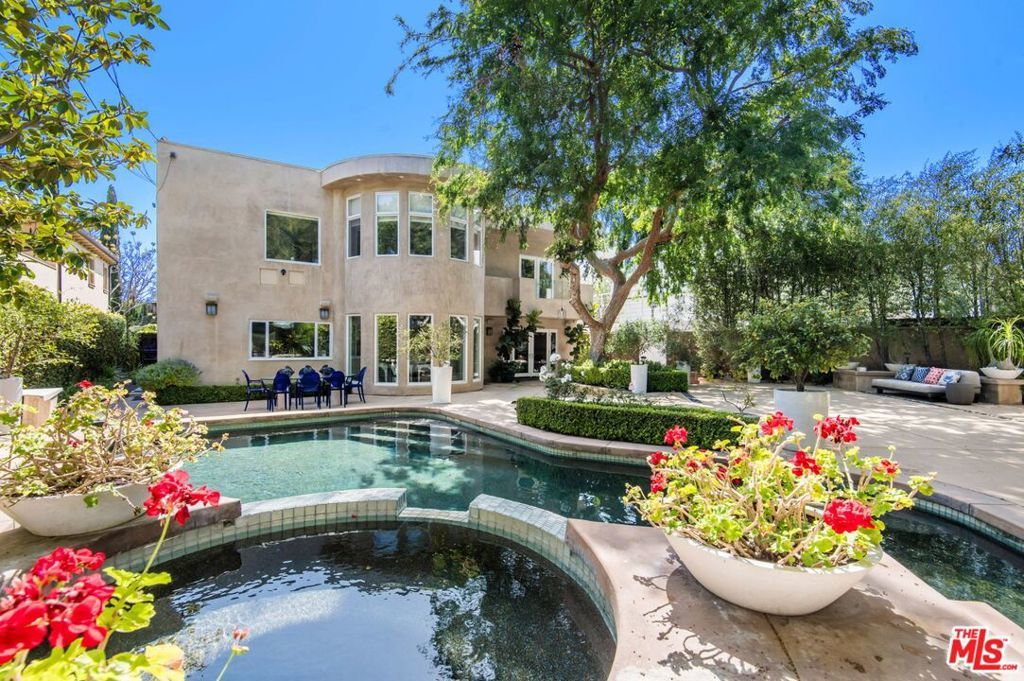 Photo of Listing #24456509