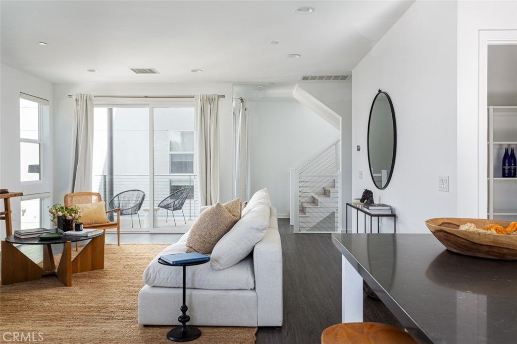 Photo of Listing #NP24220950