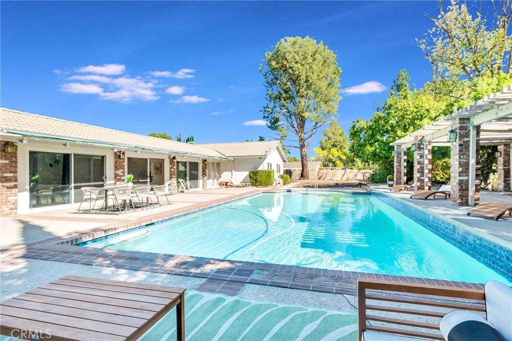 Photo of Listing #SR24195685