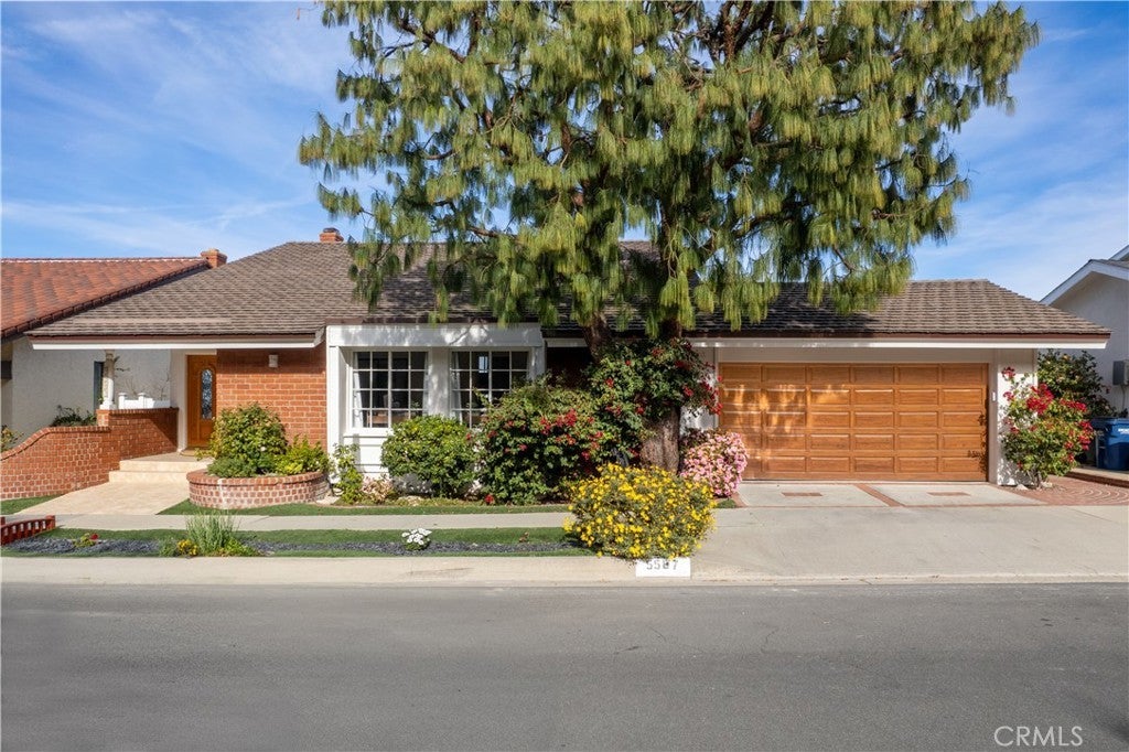 Photo of Listing #PV24221030