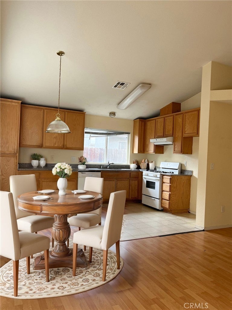 Photo of Listing #MC24221596