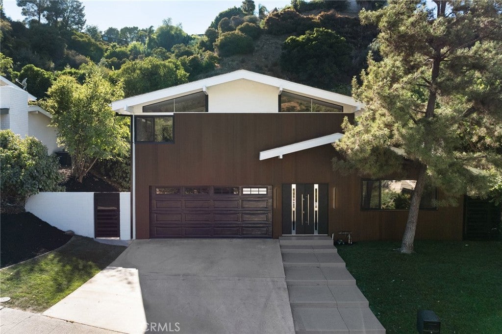 Photo of Listing #PF24221405