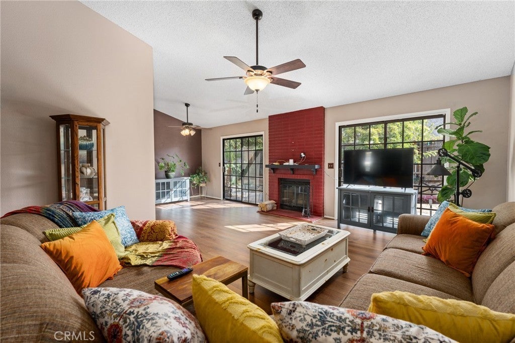 Photo of Listing #IG24222339