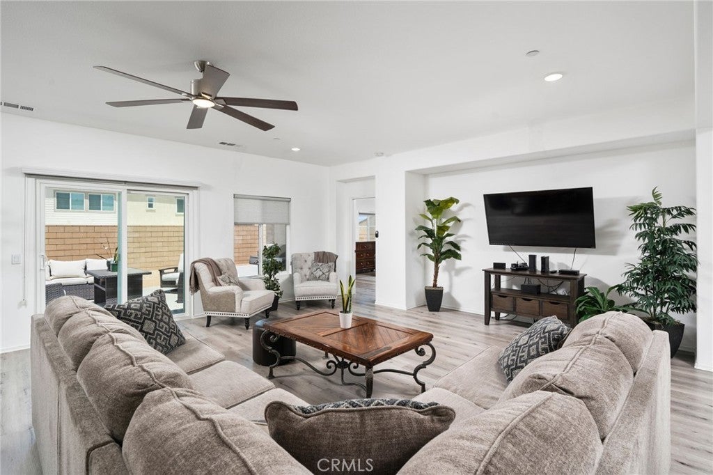 Photo of Listing #CV24222906