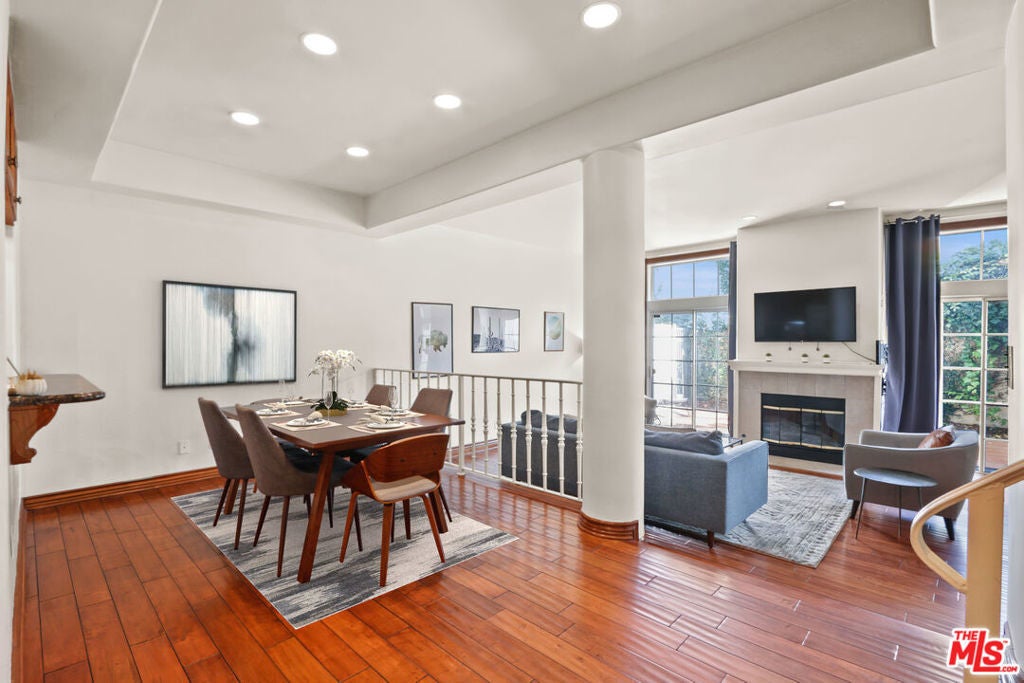 Photo of Listing #24458119