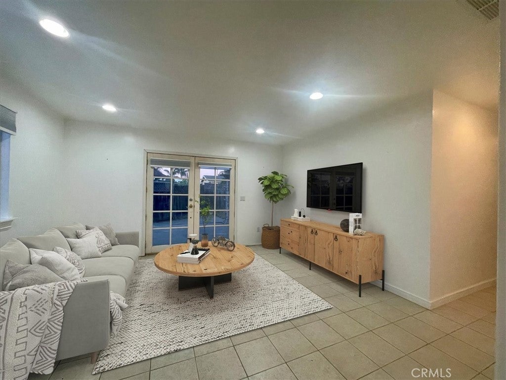 Photo of Listing #ND24224825