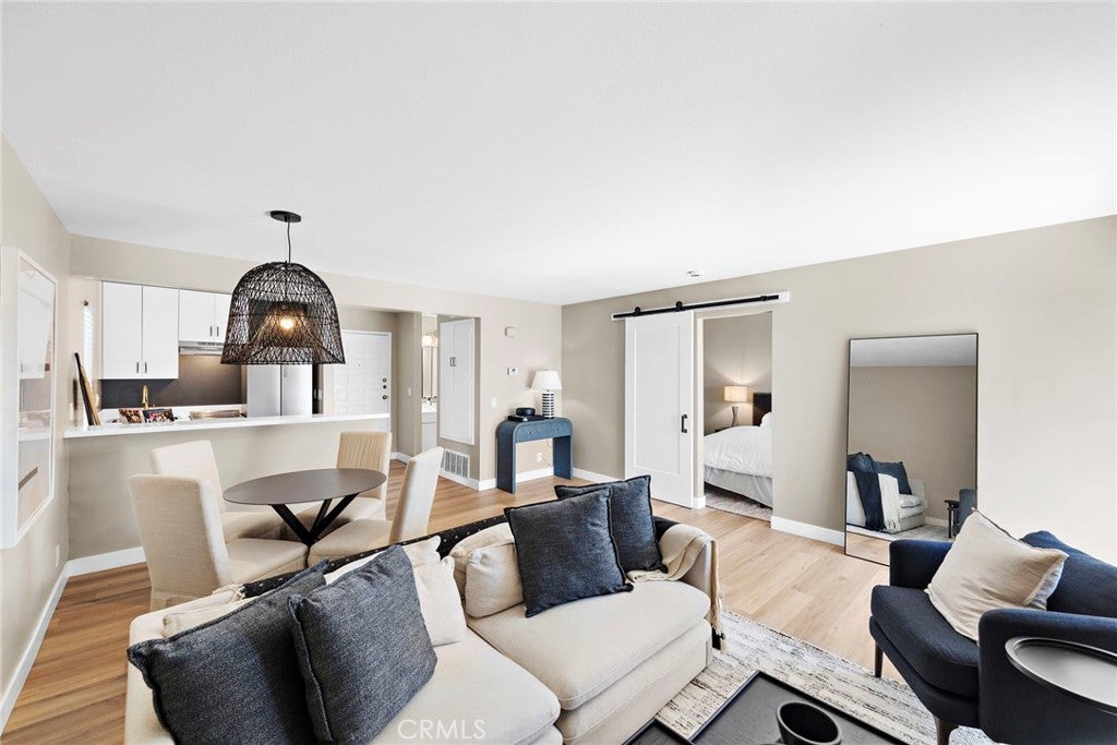 Photo of Listing #NP24225127