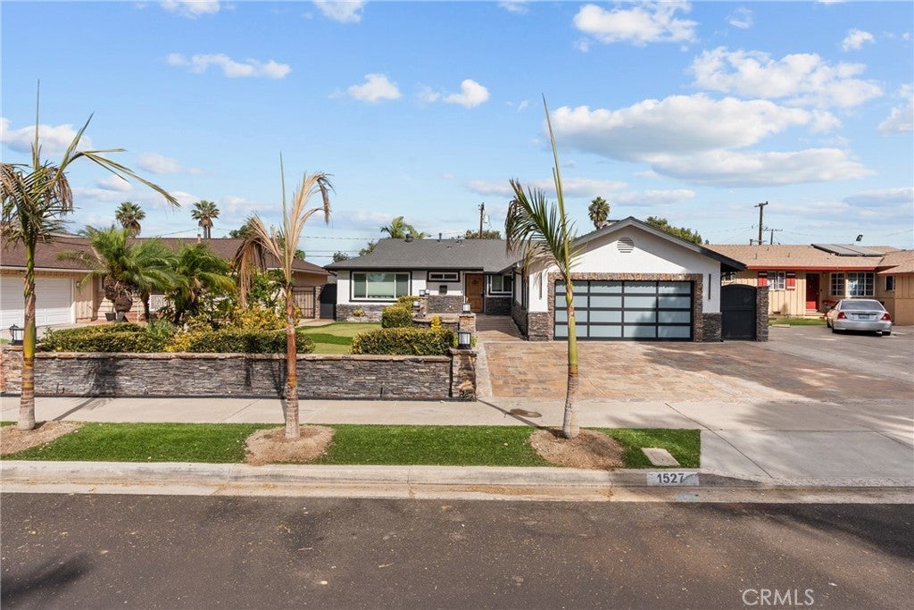 Photo of Listing #SR24225246