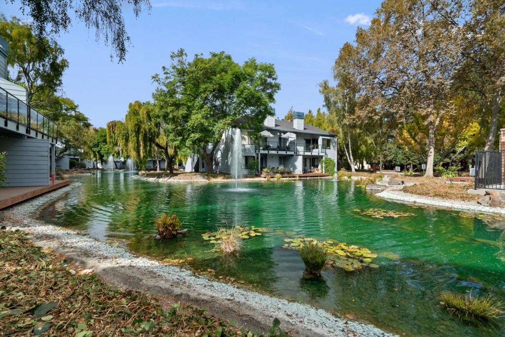 Photo of Listing #ML81985570