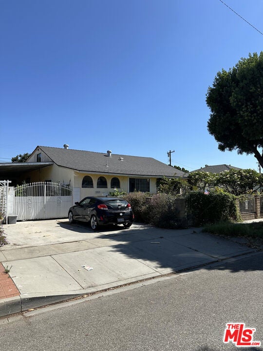 Photo of Listing #24459427