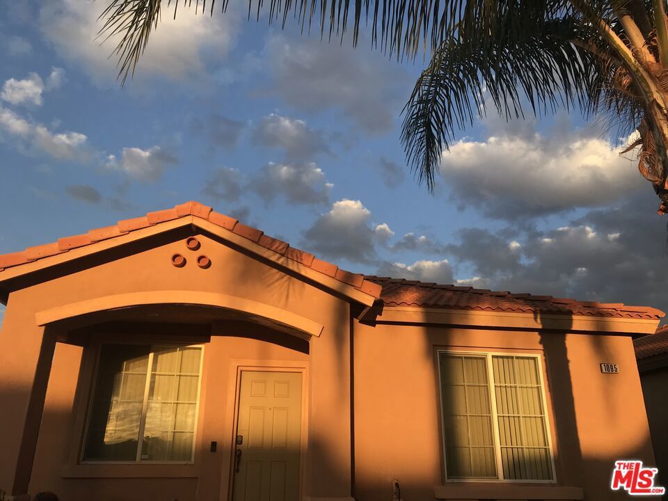 Photo of Listing #24459589