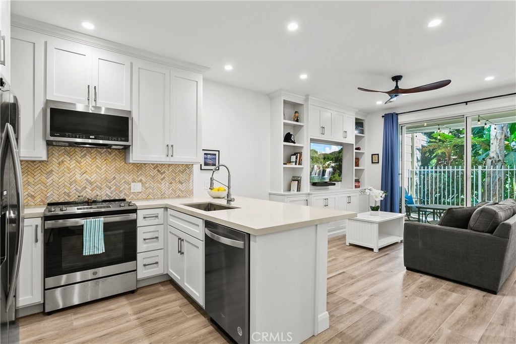 Photo of Listing #OC24228034