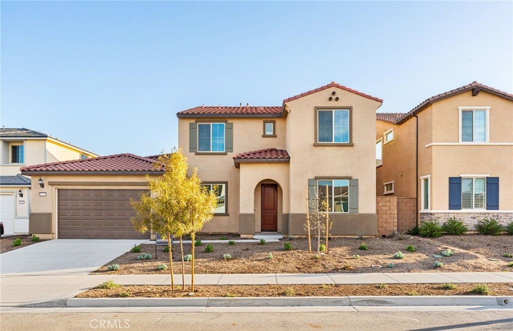 Photo of Listing #IV24228713