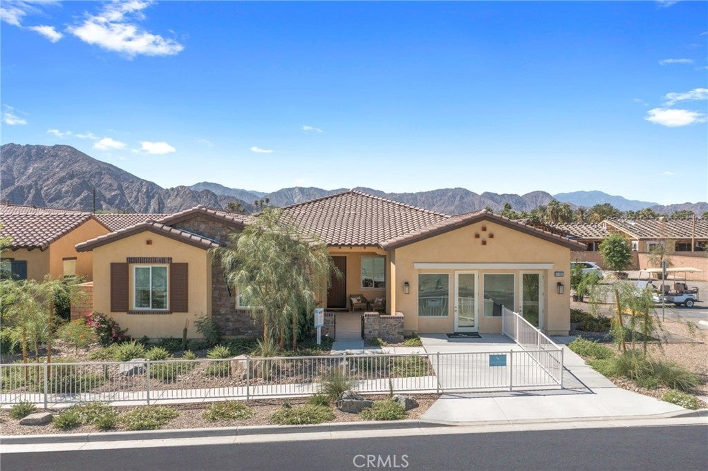 Photo of Listing #CV24229178