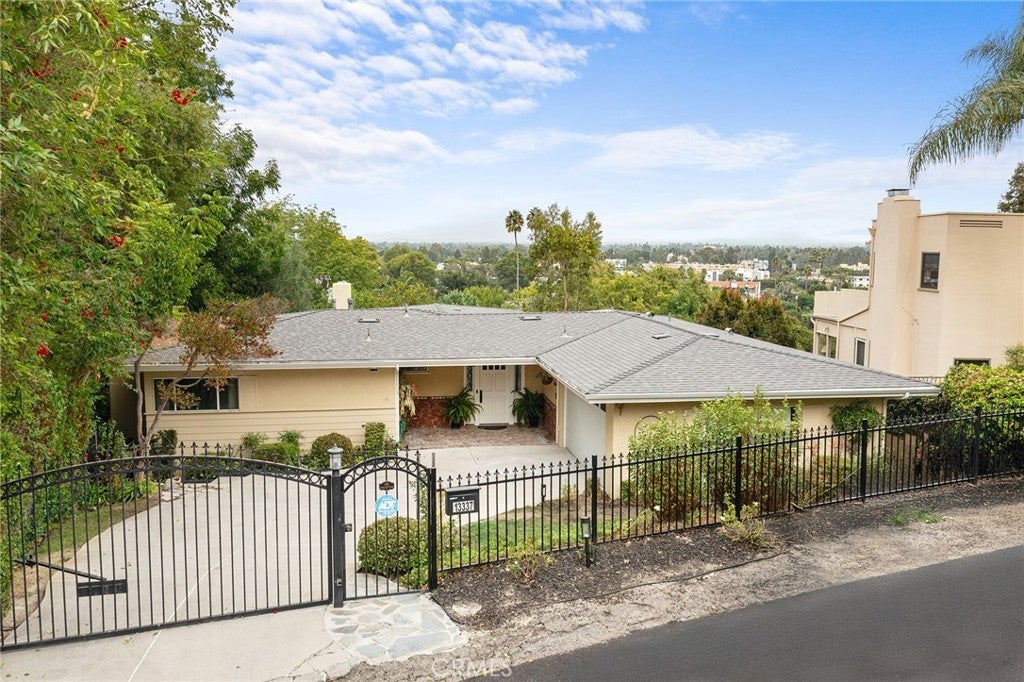 Photo of Listing #SR24228830