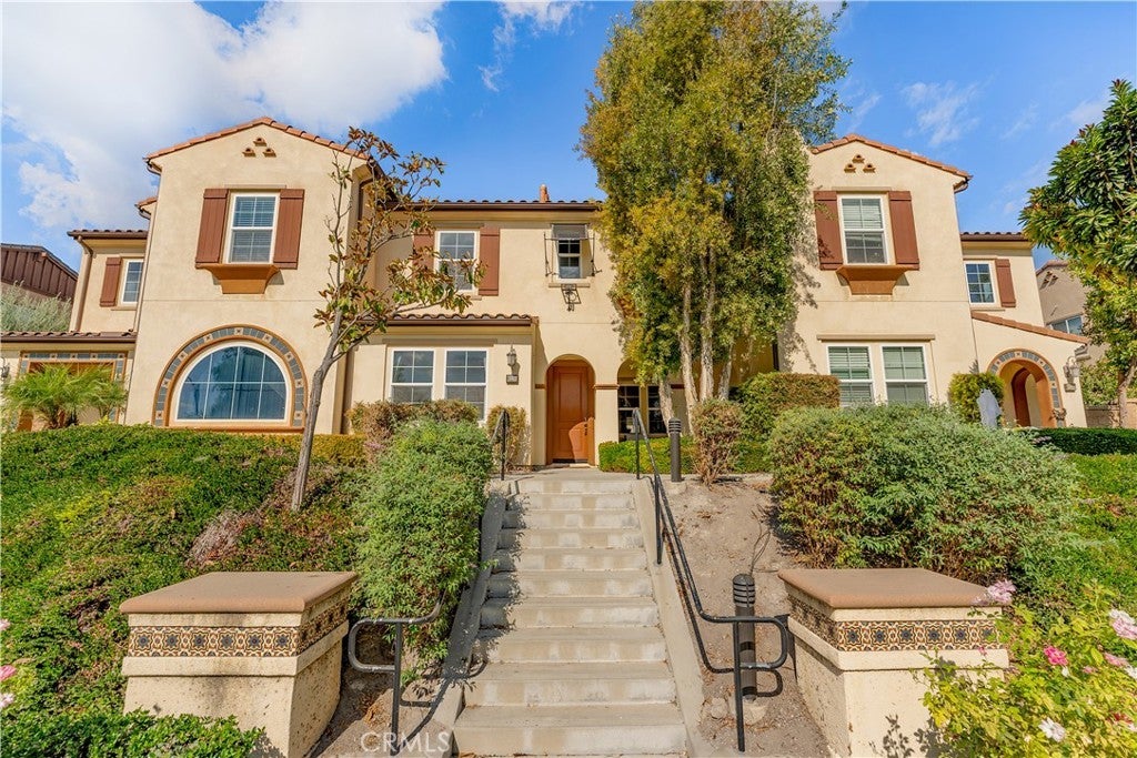 Photo of Listing #IV24229559