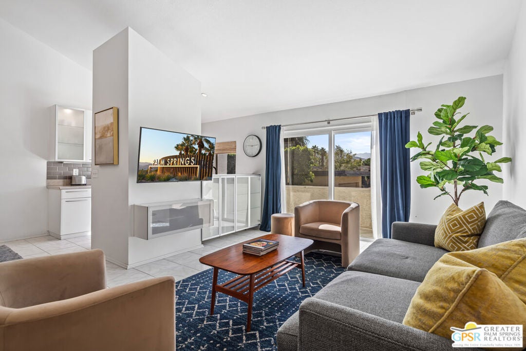 Photo of Listing #24461195