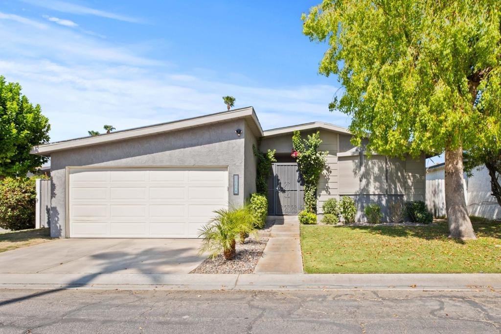 47800 Madison Street # 26, Indio