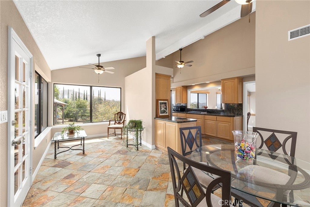 Photo of Listing #ND24230904