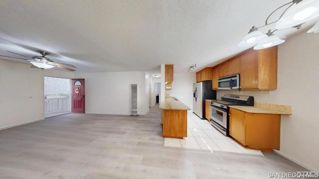 Photo of Listing #SDC0000946SD