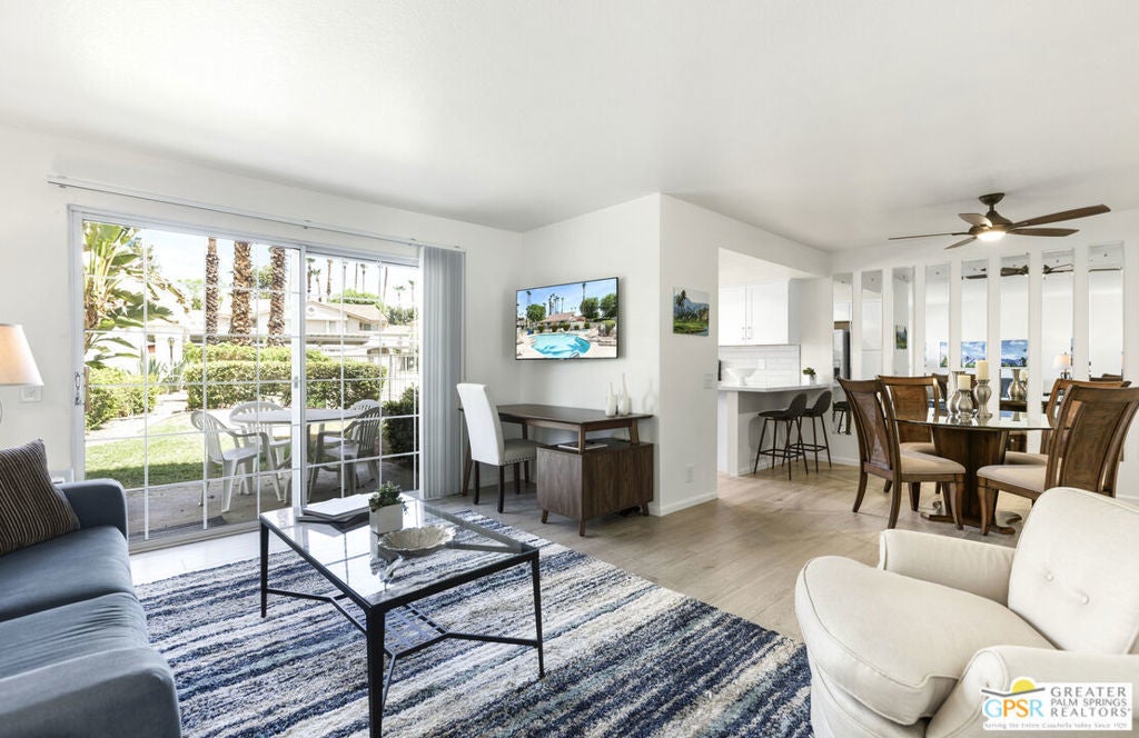 Photo of Listing #24460775