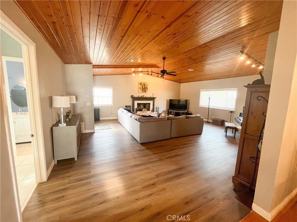 Photo of Listing #PW24230794