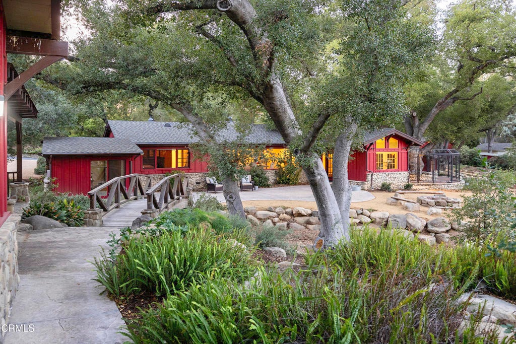 Photo of Listing #V1-26667