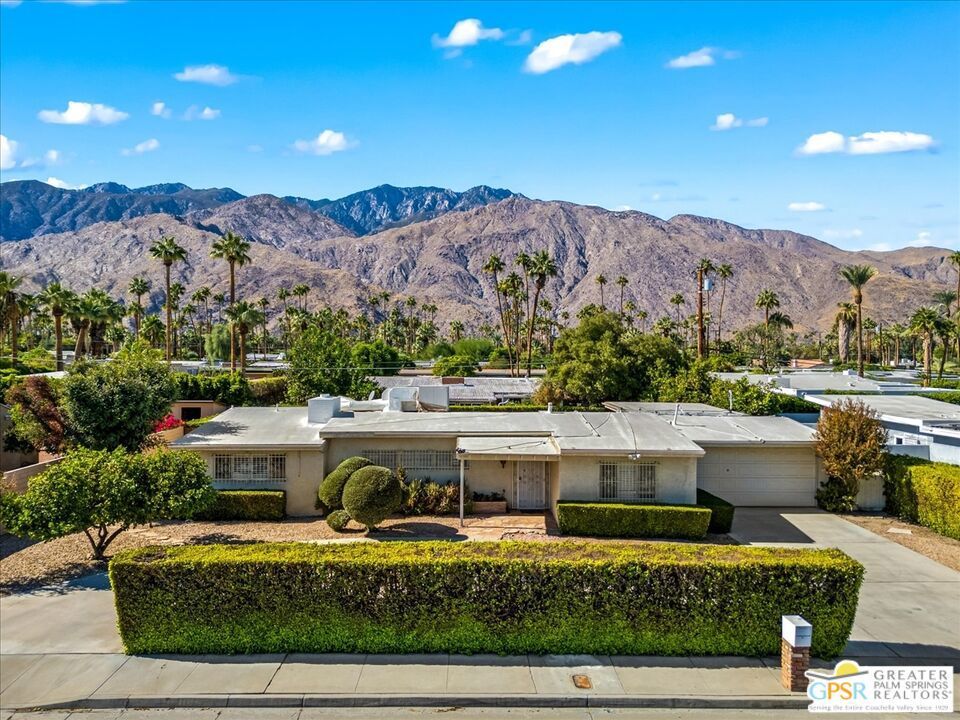 1115 Sunrise Way, Palm Springs