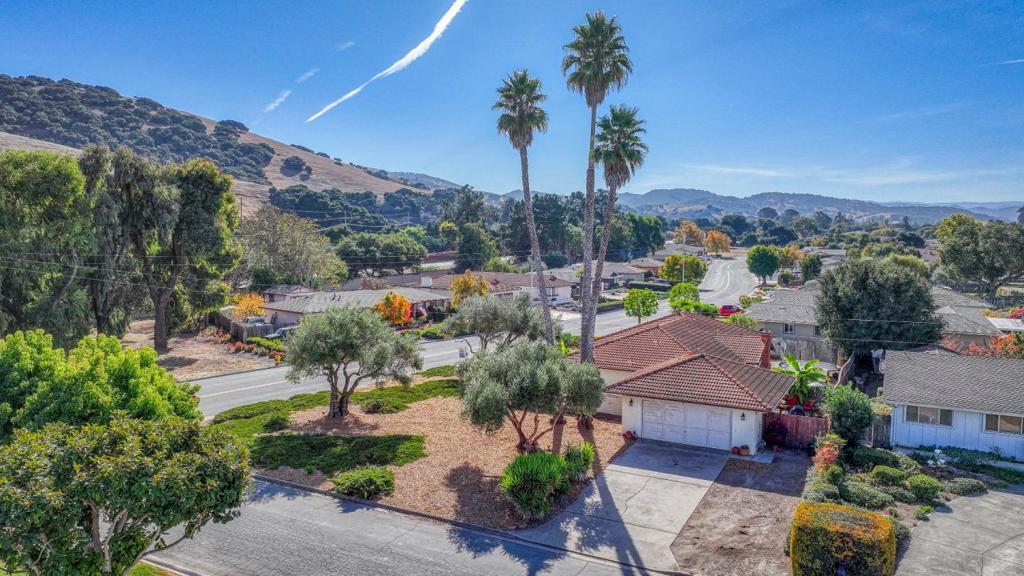 Photo of Listing #ML81978387