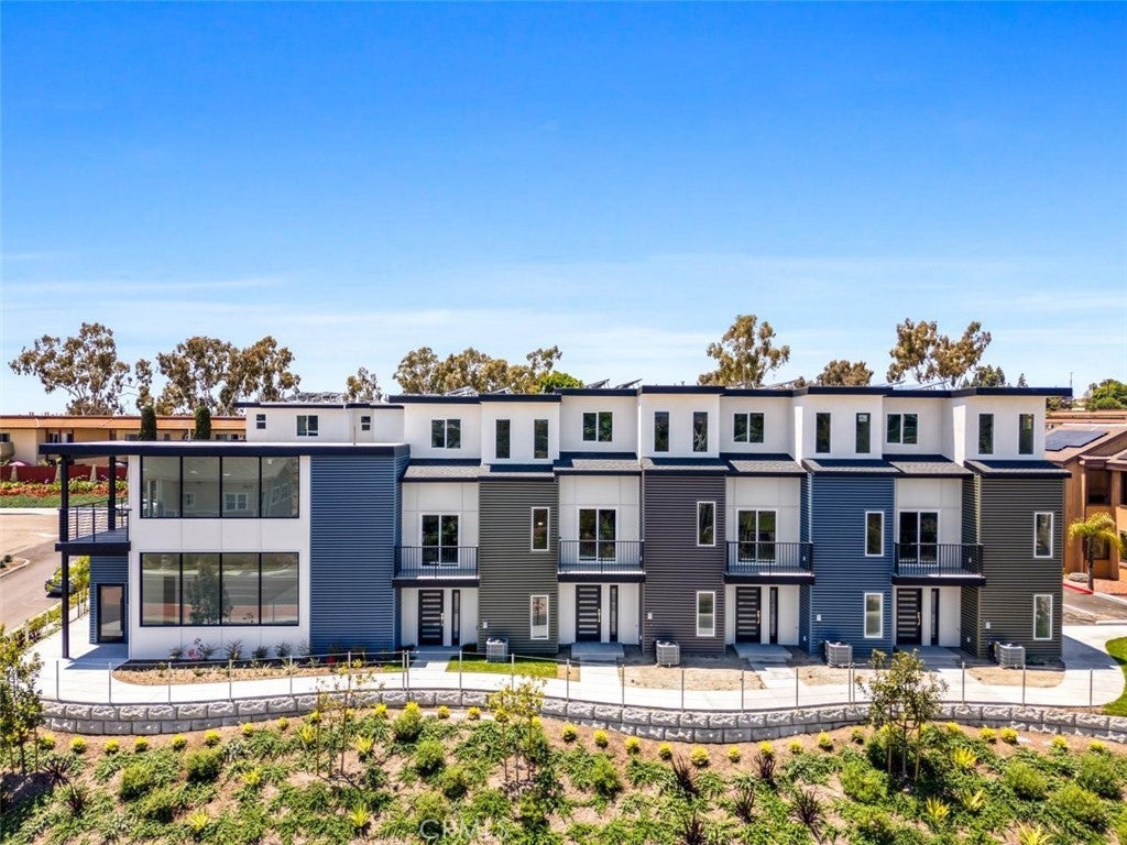 Photo of Listing #PW24219094