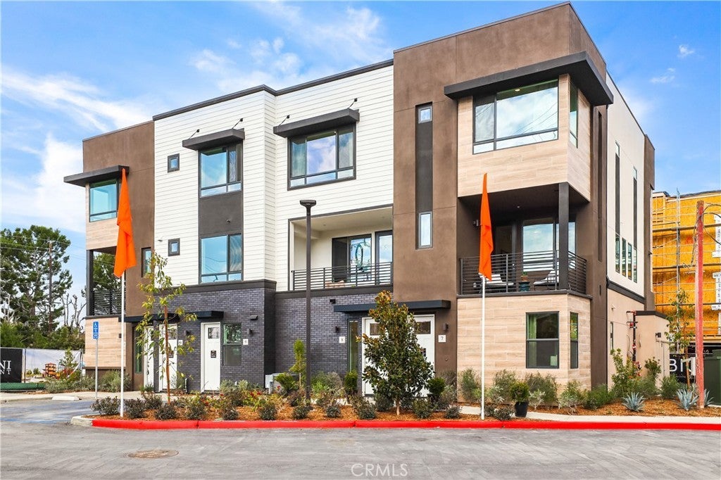 Photo of Listing #PW24231877