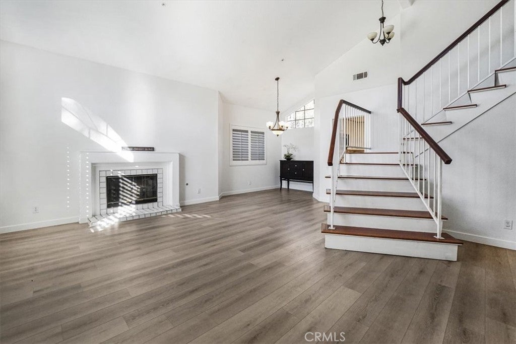 Photo of Listing #IG24232063