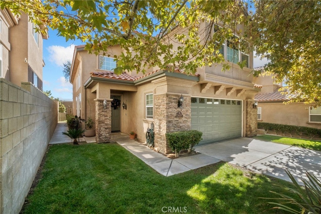 Photo of Listing #IV24232689