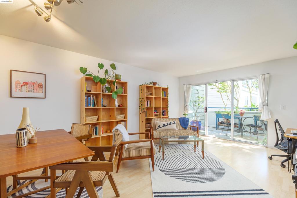 Photo of Listing #41078797