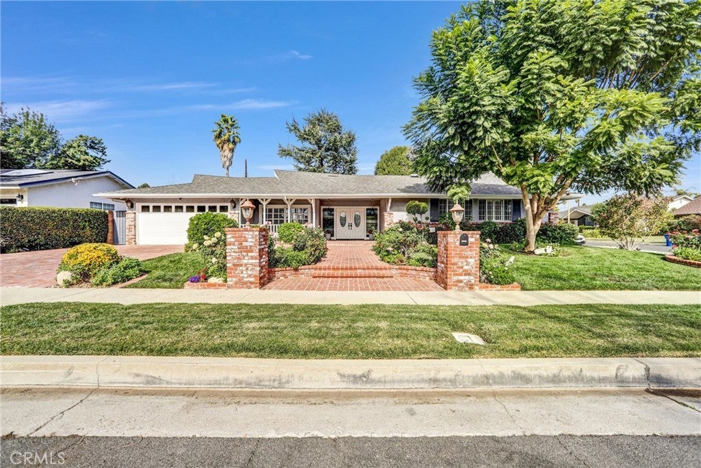 Photo of Listing #SR24233288