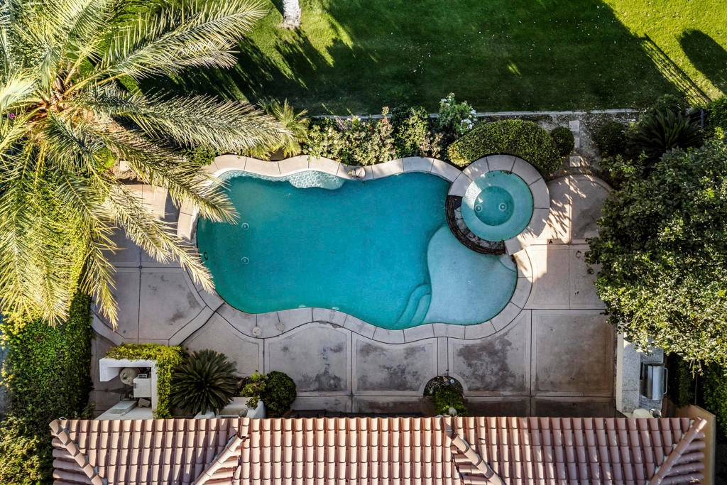 56648 Palms Drive, La Quinta